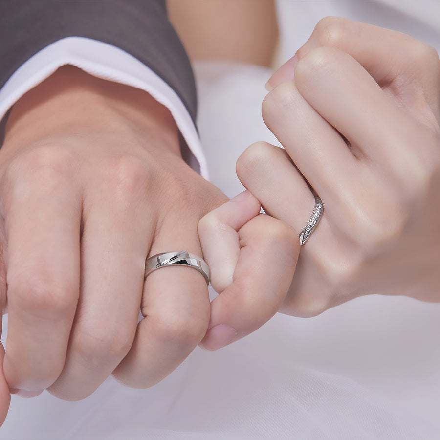 18K 白金钻石结婚戒指