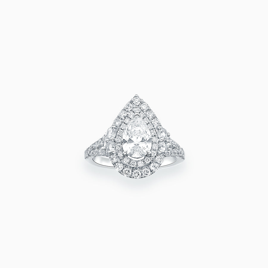 18K White Gold Pear Shaped Diamond Ring