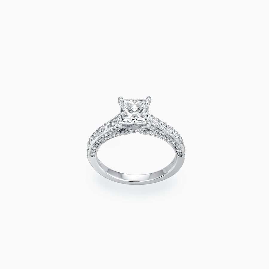 18K White Gold Princess Cut Diamond Ring