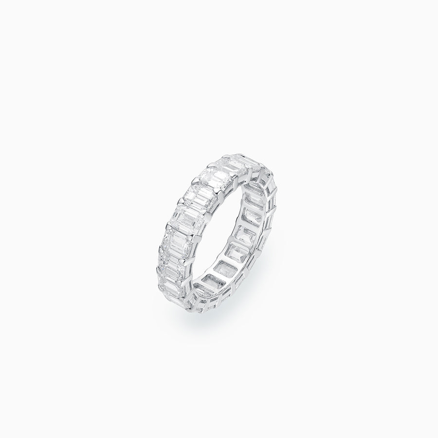 18K White Gold Emearld Cut Diamond Eternity Ring