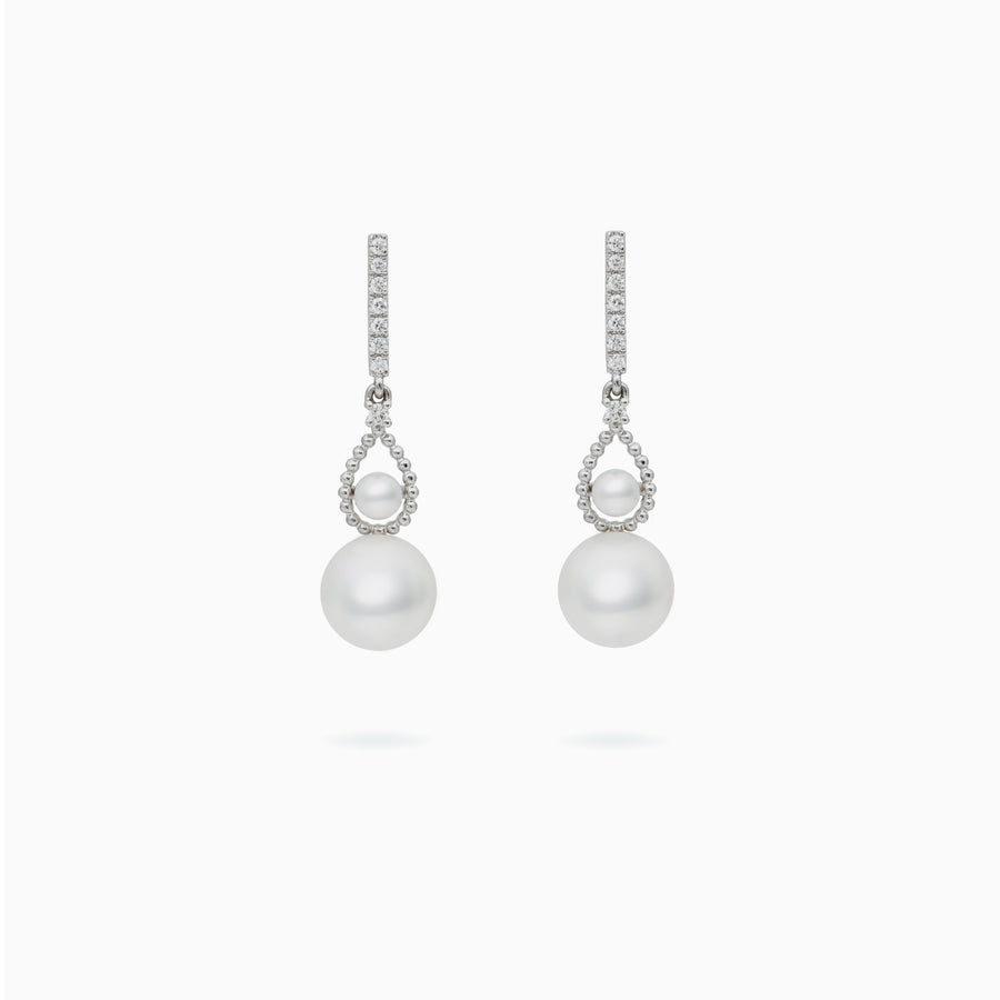 18K 白金养殖珍珠和钻石耳环
