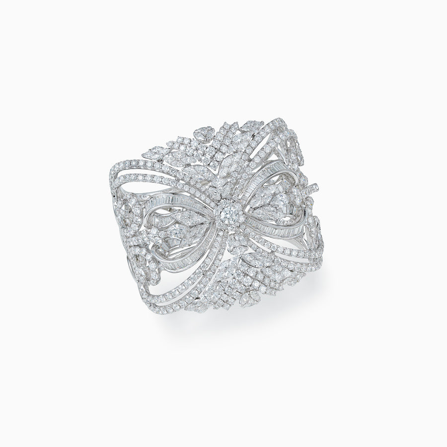 18K White Gold Diamond Bangle