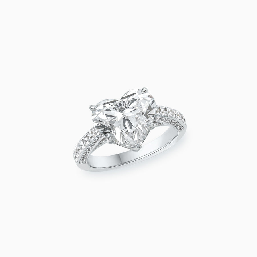 18K White Gold Heart Shaped Diamond Ring
